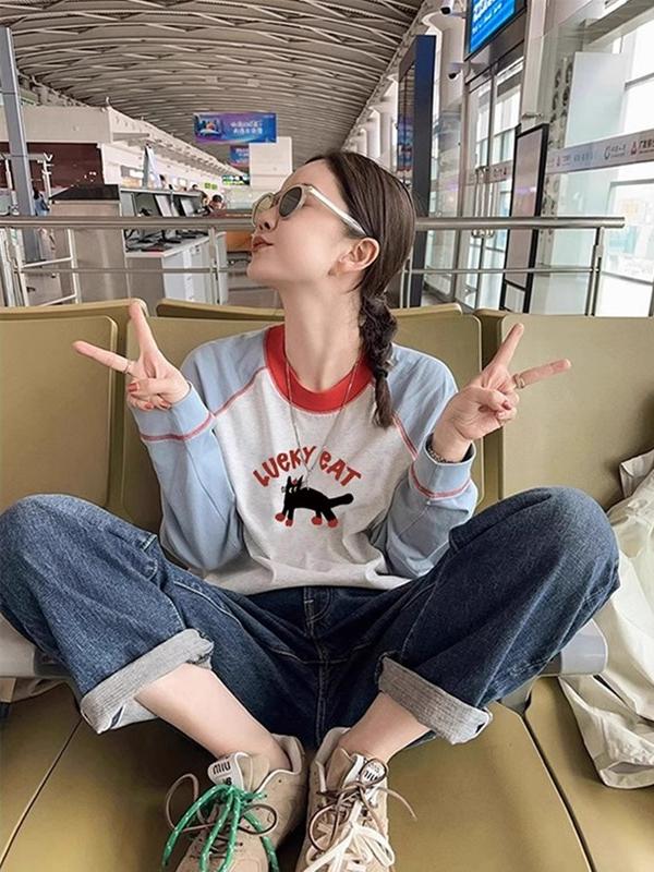 Phone Accessories On Top - Sweet Japanese Style Long Sleeve T-Shirt