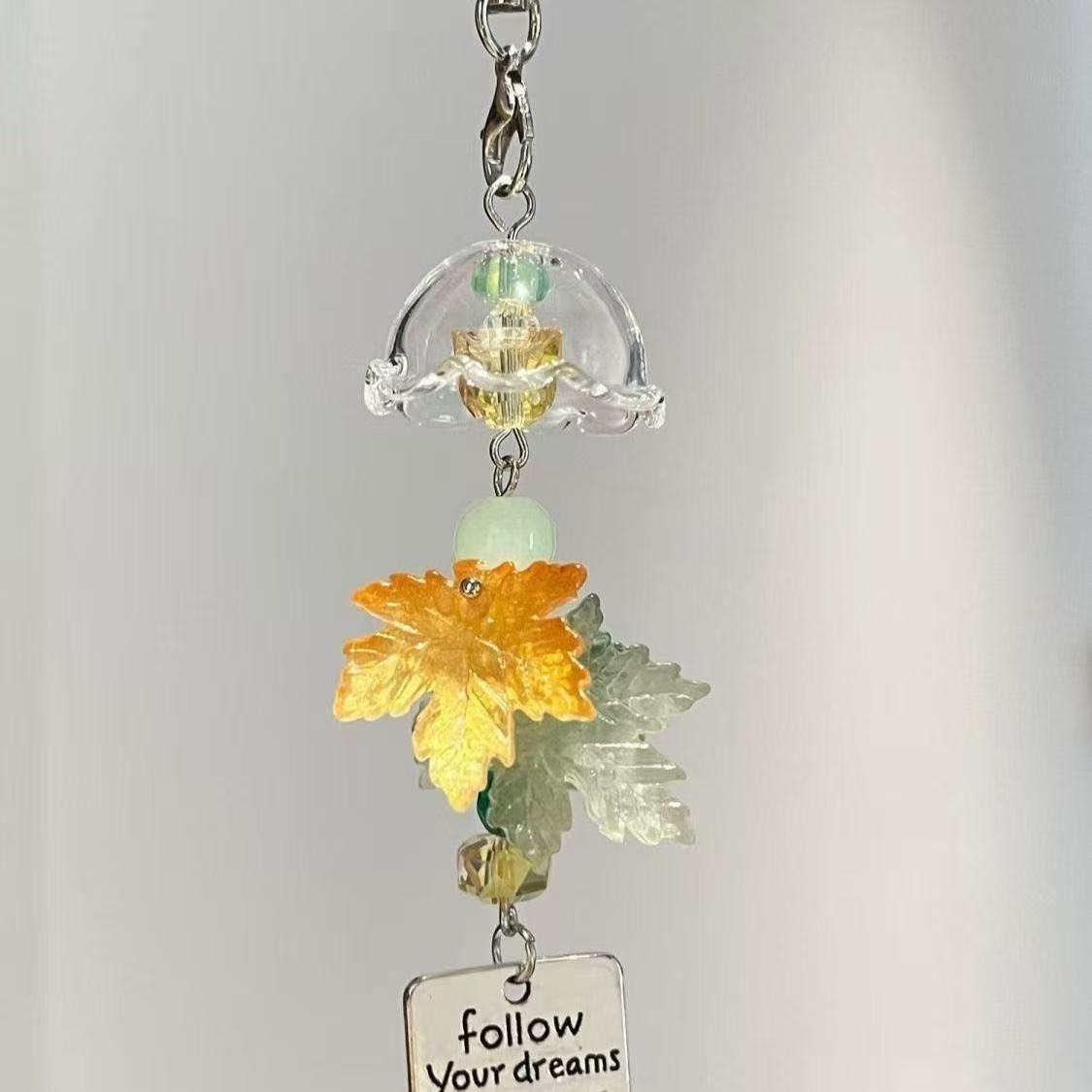 Maple Leaf Wind Chime Phone Ch - Phone Accessories For Teens recension och pris